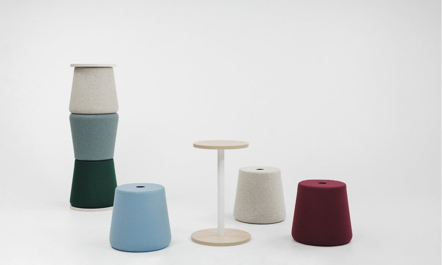 Pouff-Set mit Tisch